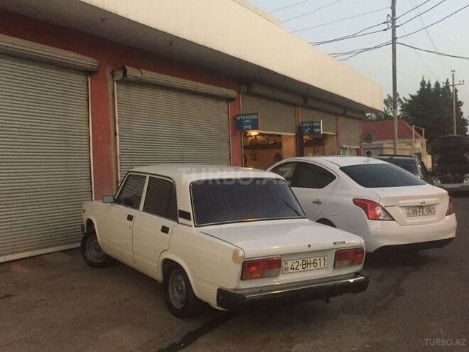 LADA (VAZ) 2107 2004, 70,000 km - 1.6 l - Astara