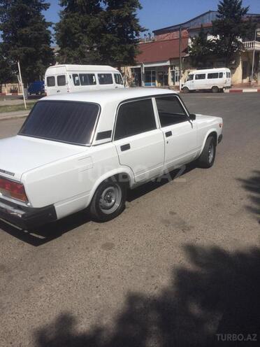 LADA (VAZ) 2107 2004, 70,000 km - 1.6 l - Astara