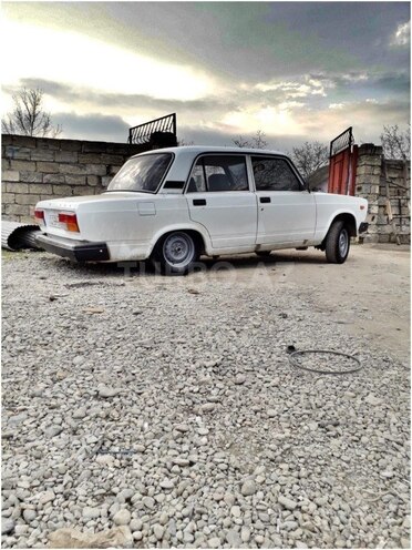 LADA (VAZ) 2107 2004, 70,000 km - 1.6 l - Astara