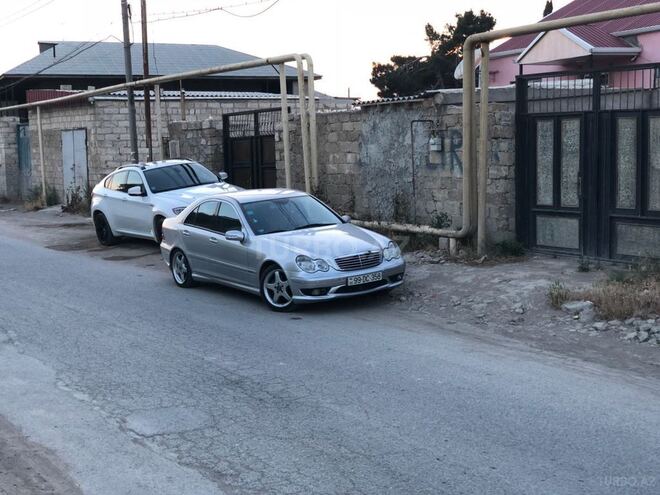Mercedes C 240 2001, 295,000 km - 2.6 л - Bakı