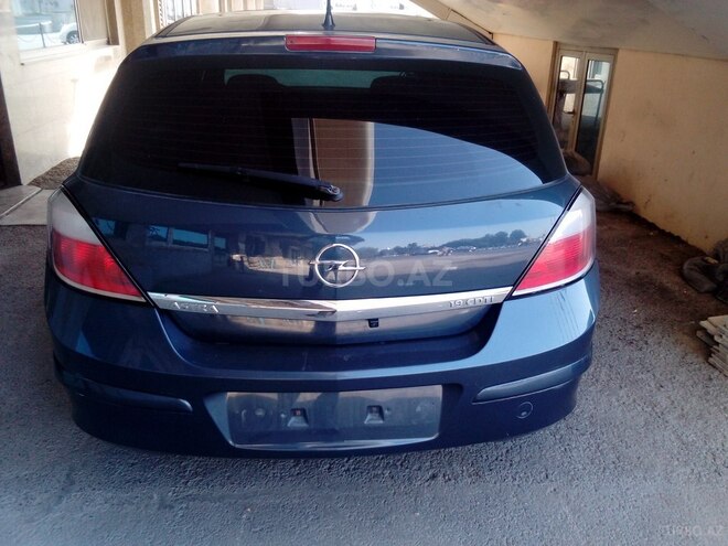 Opel Astra 2006, 234,000 km - 2.0 l - Bakı