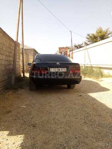 Mercedes E 290 1997, 732,395 km - 2.9 l - Bakı