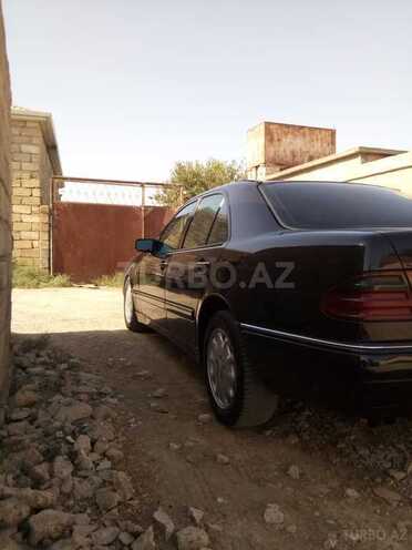 Mercedes E 290 1997, 732,395 km - 2.9 l - Bakı
