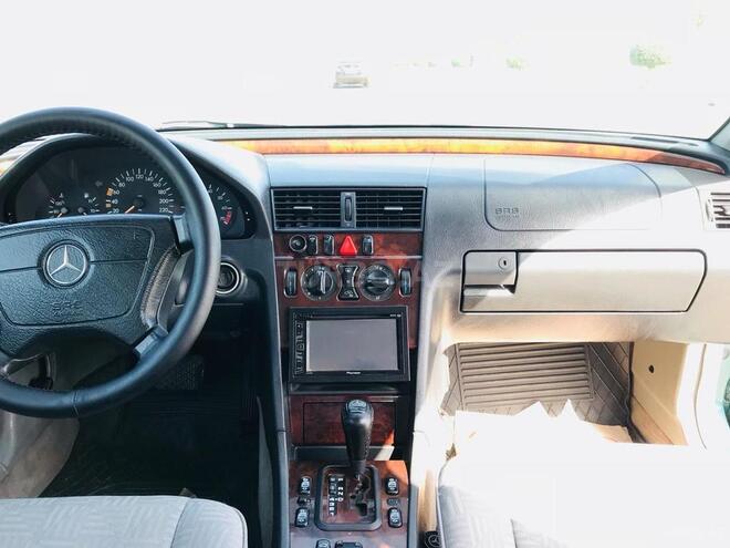 Mercedes C 180 1999, 282,000 km - 1.8 l - Bakı