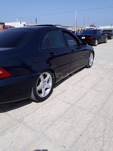Mercedes C 200 2001, 195,000 km - 0.2 л - Sumqayıt