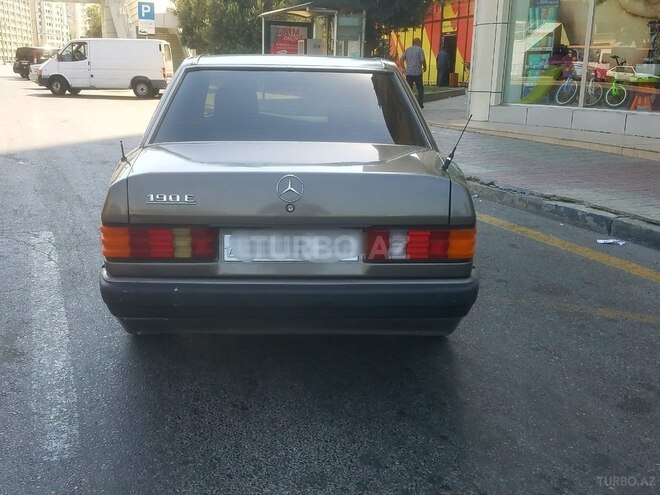 Mercedes 190 1990, 410,000 km - 2.0 l - Bakı
