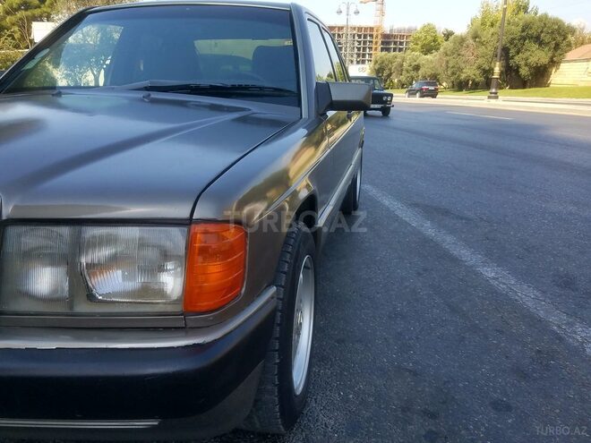 Mercedes 190 1990, 410,000 km - 2.0 l - Bakı
