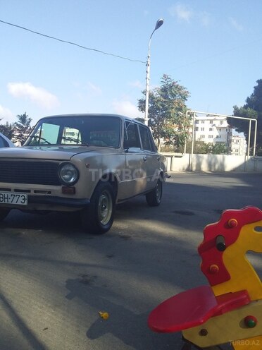LADA (VAZ) 21011 1984, 267,000 km - 1.3 l - Bakı