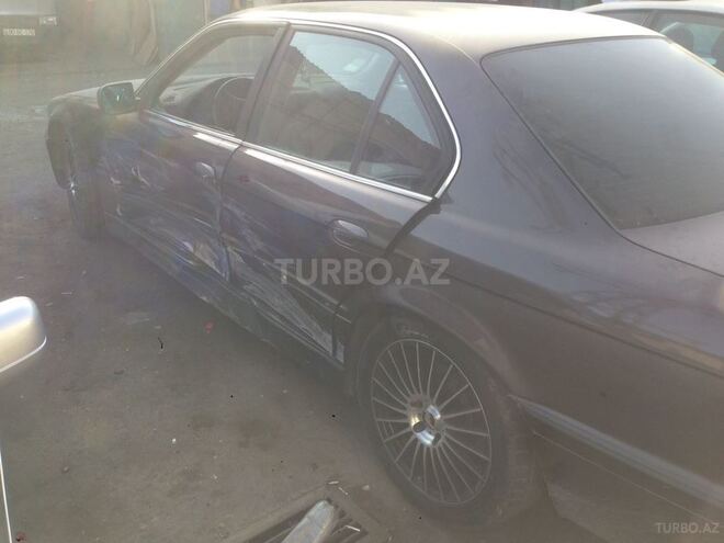 BMW 728 1997, 220,000 km - 2.8 l - Bakı