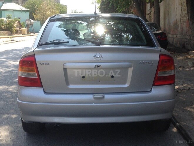 Opel Astra 2000, 225,000 km - 1.6 l - Bakı