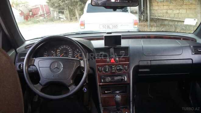 Mercedes C 200 1996, 280,000 km - 2.0 l - Sumqayıt
