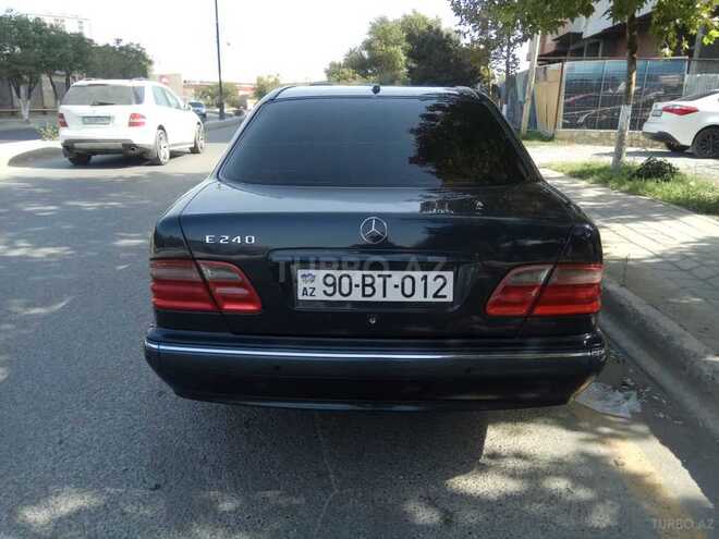 Mercedes E 240 2000, 289,000 km - 2.4 l - Xırdalan