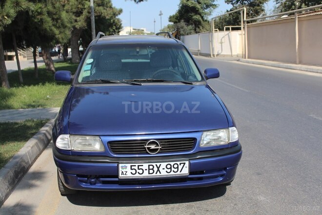 Opel Astra 1995, 294,000 km - 1.6 l - Bakı