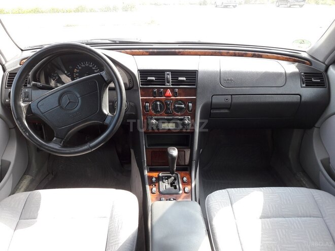Mercedes C 200 1997, 224,549 km - 2.0 л - Sumqayıt