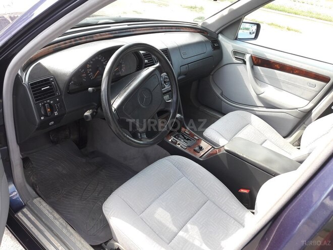 Mercedes C 200 1997, 224,549 km - 2.0 л - Sumqayıt