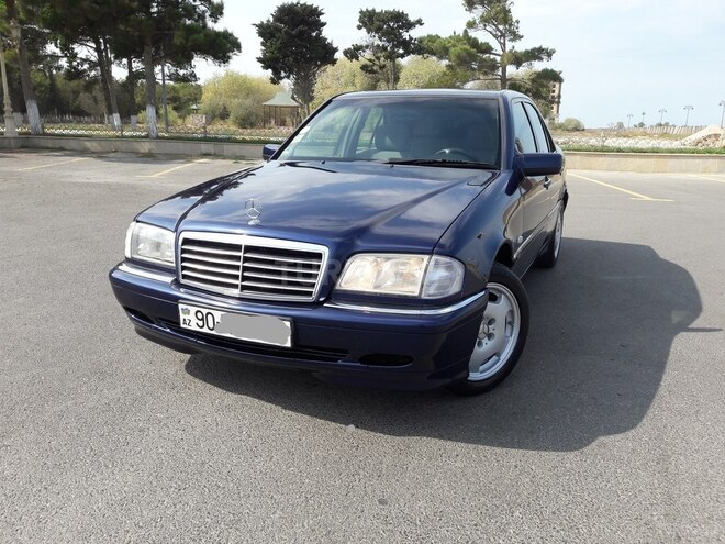 Mercedes C 200 1997, 224,549 km - 2.0 л - Sumqayıt