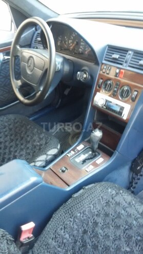 Mercedes C 200 1995, 385,000 km - 2.0 l - Bakı