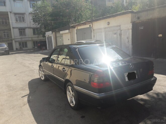 Mercedes C 280 1998, 245,000 km - 2.8 l - Bakı