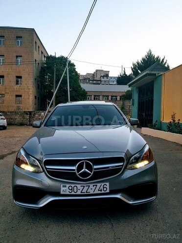 Mercedes E 250 2014, 33,000 km - 2.2 l - Bakı