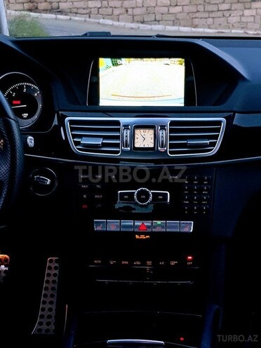 Mercedes E 250 2014, 33,000 km - 2.2 l - Bakı