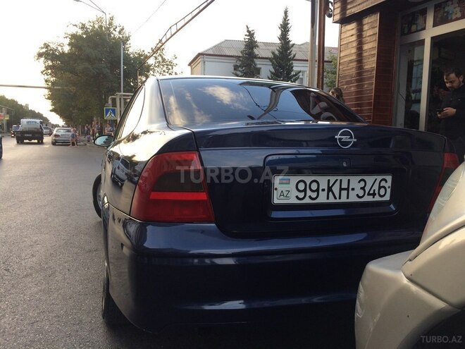 Opel Vectra 1999, 320,000 km - 1.6 l - Bakı