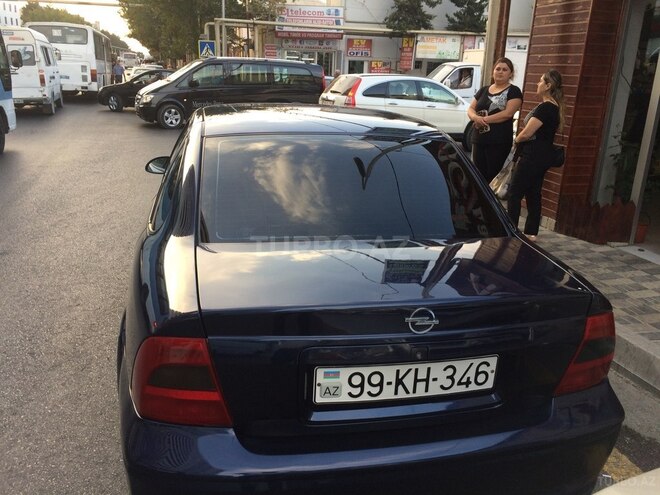 Opel Vectra 1999, 320,000 km - 1.6 l - Bakı