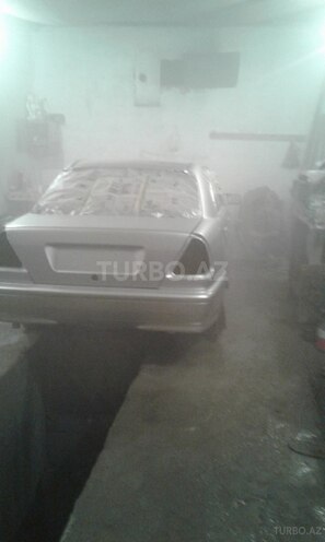 Mercedes C 180 1994, 428,630 km - 1.8 l - Bakı