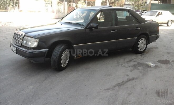 Mercedes E 230 1989, 240,000 km - 2.3 l - Bakı