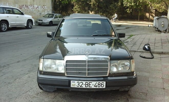 Mercedes E 230 1989, 240,000 km - 2.3 l - Bakı