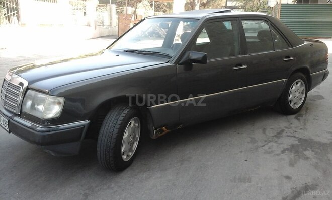 Mercedes E 230 1989, 240,000 km - 2.3 l - Bakı