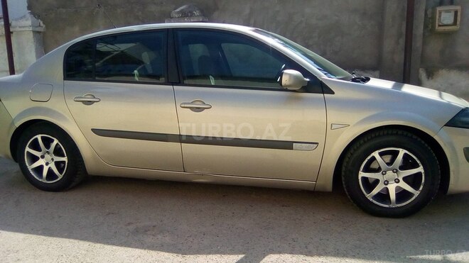 Renault Megane 2006, 253,200 km - 1.6 l - Bakı
