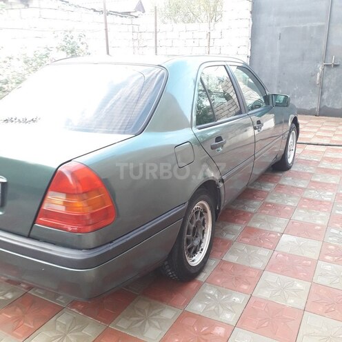 Mercedes C 180 1994, 326,000 km - 1.8 l - Bakı