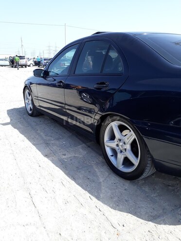 Mercedes C 200 2001, 195,000 km - 2.0 л - Sumqayıt