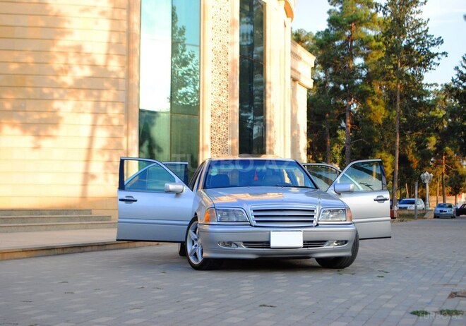 Mercedes C 230 1997, 140,000 km - 2.3 l - İmişli