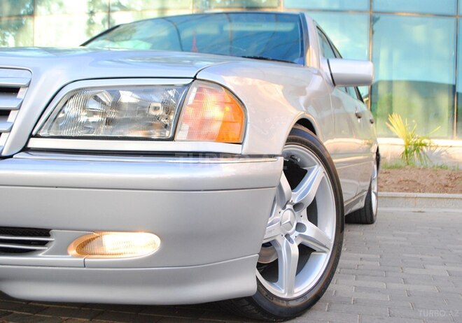 Mercedes C 230 1997, 140,000 km - 2.3 l - İmişli
