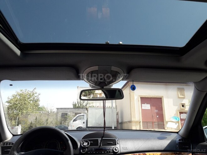 Mercedes E 220 2002, 360,000 km - 2.2 l - Bakı