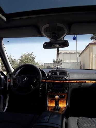 Mercedes E 220 2002, 360,000 km - 2.2 l - Bakı