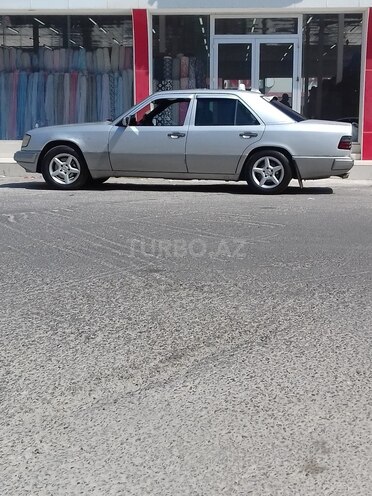 Mercedes E 220 1993, 506,000 km - 2.2 l - Bakı