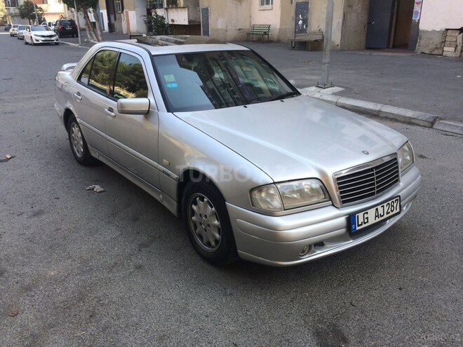 Mercedes C 240 1997, 337,907 km - 2.4 л - Bakı