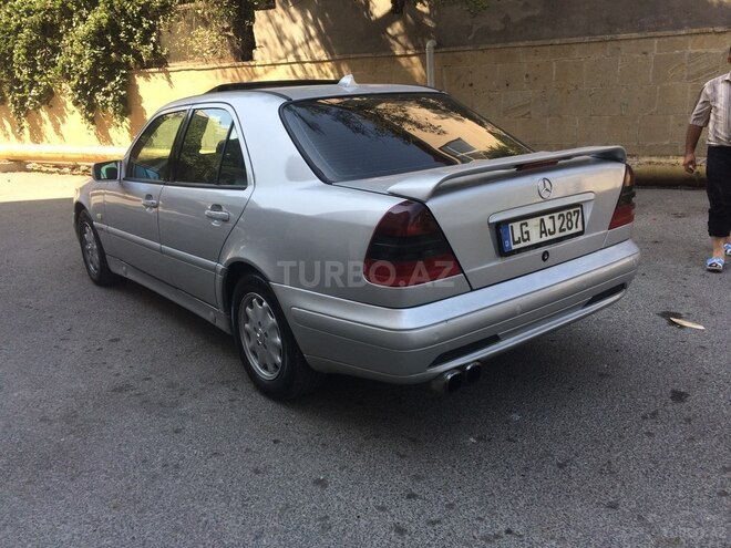 Mercedes C 240 1997, 337,907 km - 2.4 л - Bakı