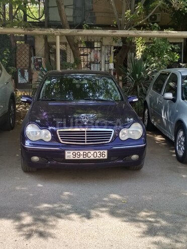 Mercedes C 200 2000, 246,000 km - 2.0 l - Bakı