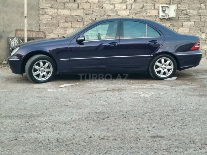 Mercedes C 200 2000, 246,000 km - 2.0 l - Bakı