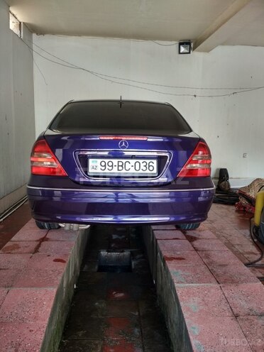 Mercedes C 200 2000, 246,000 km - 2.0 l - Bakı