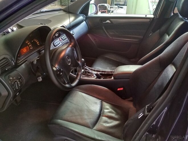 Mercedes C 200 2000, 246,000 km - 2.0 l - Bakı