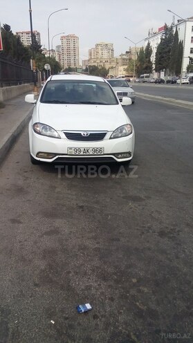 Daewoo Gentra 2014, 200,000 km - 1.5 l - Bakı