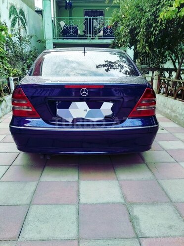 Mercedes C 200 2000, 246,000 km - 2.0 l - Bakı