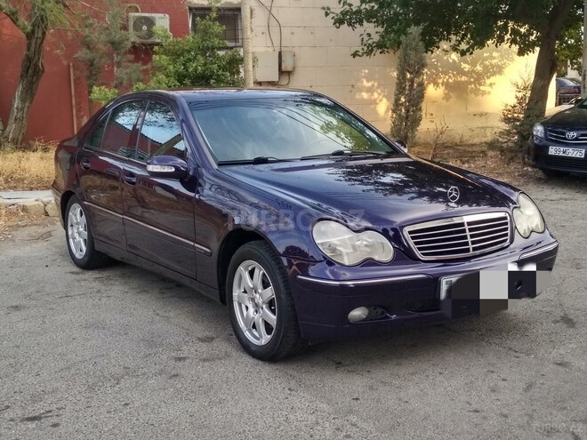 Mercedes C 200 2000, 246,000 km - 2.0 l - Bakı
