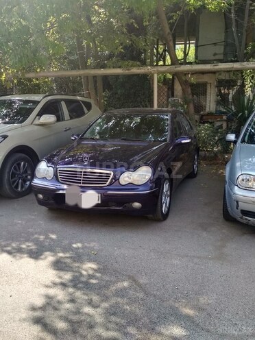 Mercedes C 200 2000, 246,000 km - 2.0 l - Bakı