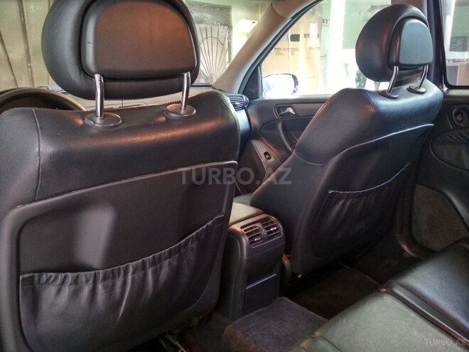Mercedes C 200 2000, 246,000 km - 2.0 l - Bakı