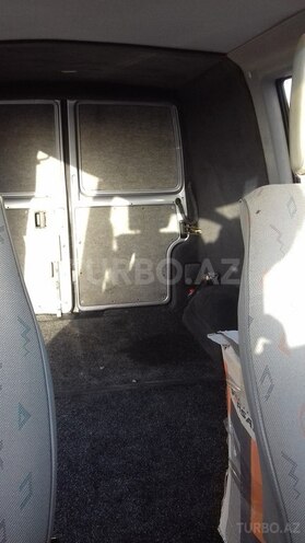 Volkswagen Transporter 2003, 315,000 km - 0.3 l - Sumqayıt